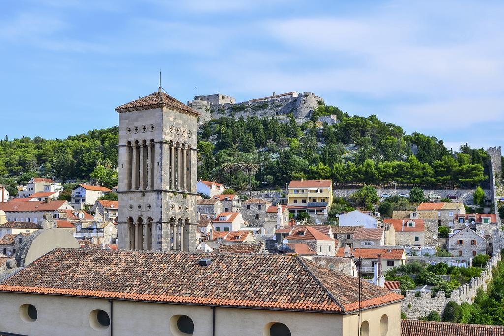 Apartments And Rooms Kampanel Χβαρ Εξωτερικό φωτογραφία